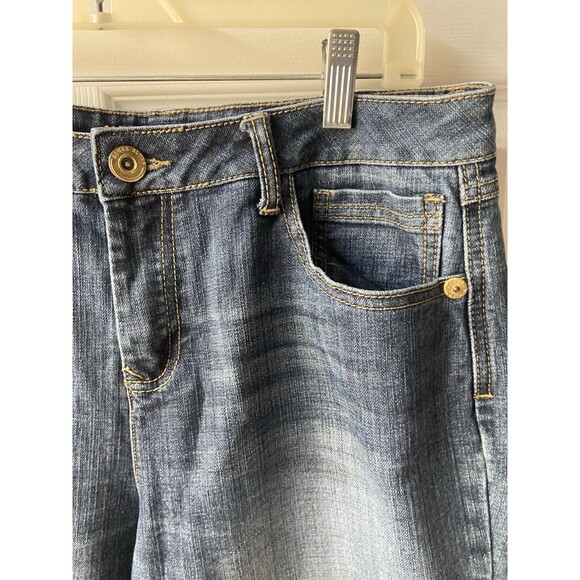 Baccini Embroidered Jeans Womens Petite Size 12P Blue Bootcut 5 Pocket Stretch - Picture 5 of 15